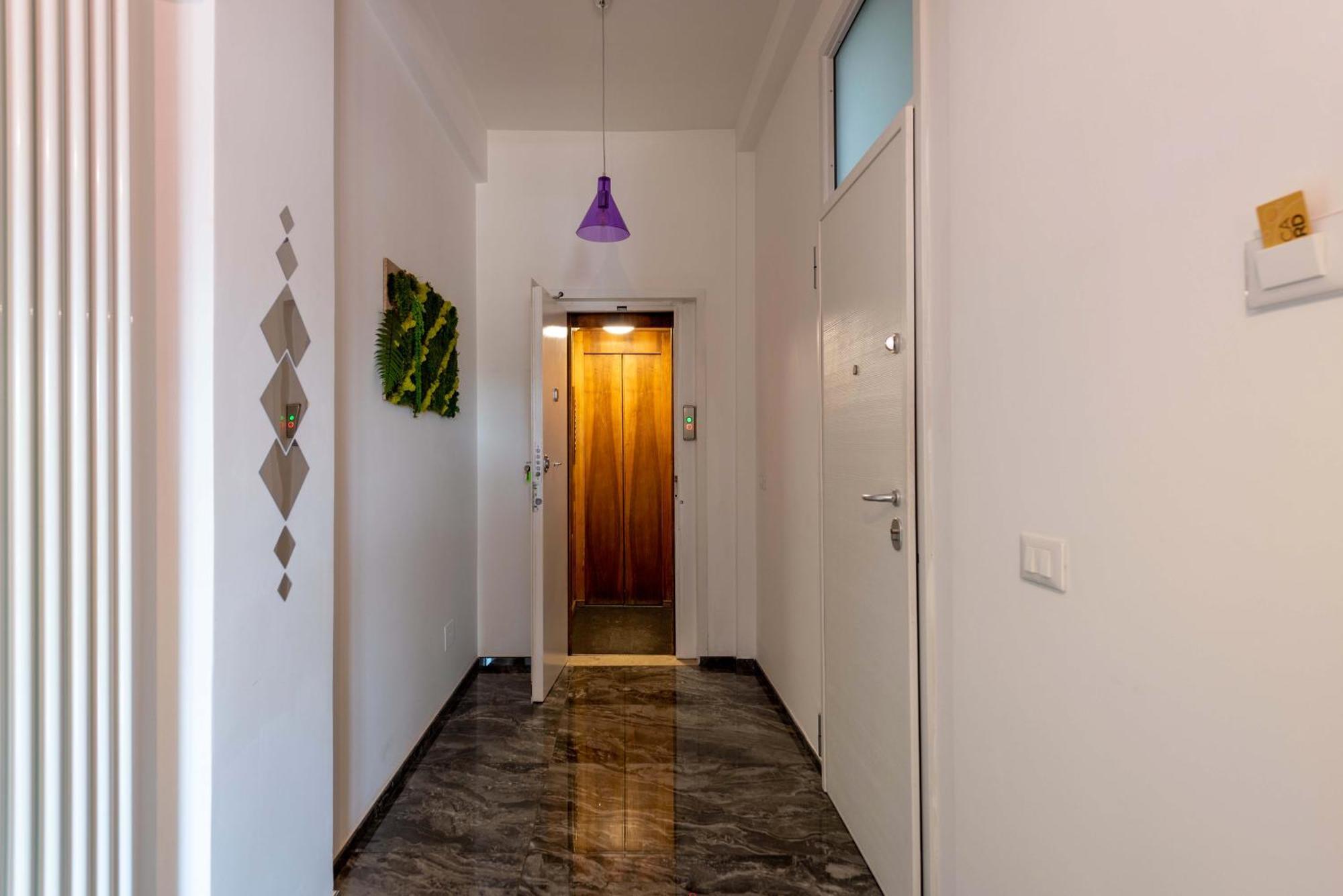 Home Big Crire At 724 ローマ エクステリア 写真